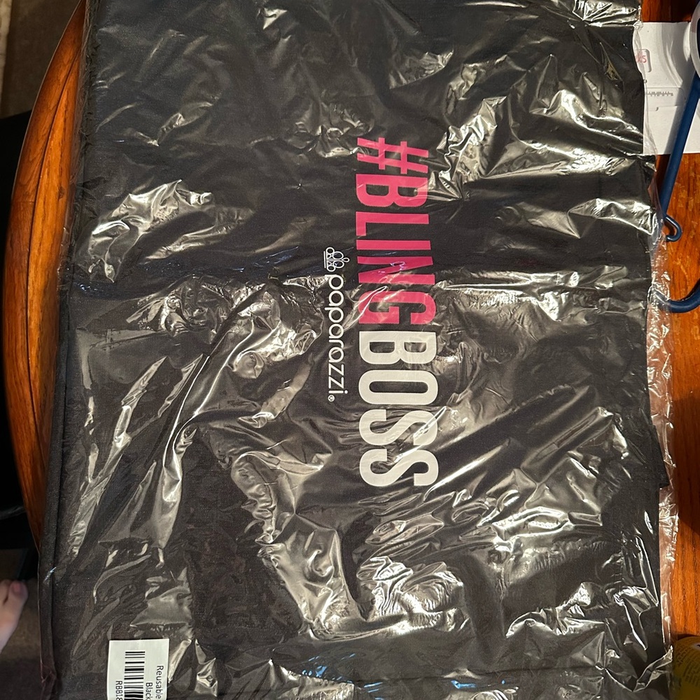 Paparazzi Black Tote bag with Pink #BLINGBOSS